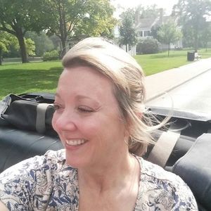Meet your Posher, Gina